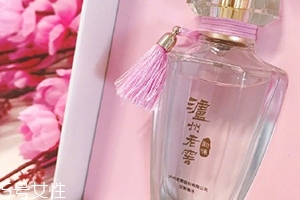 瀘州老窖香水什么味道？香調(diào)類似紀梵希