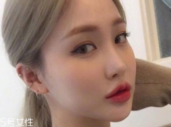 染發(fā)選什么顏色？黃皮適合亞麻和深棕