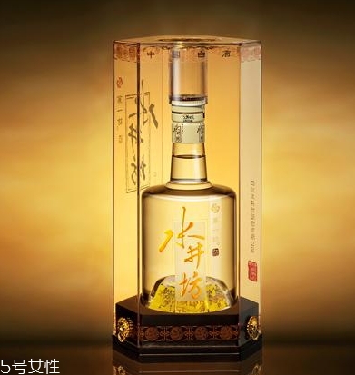 水井坊和五糧液哪個(gè)好？要看檔次和味道