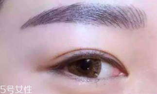 為什么明星都不紋眉？不能隨意趕潮流