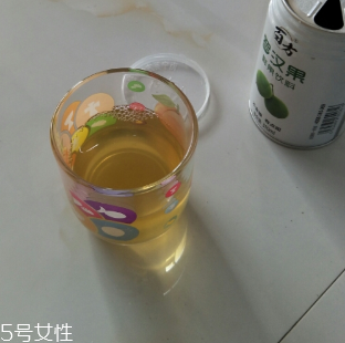 羅漢果飲料多少錢一個(gè)？5元一瓶很劃算