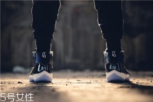 運動鞋和皮鞋的尺碼一樣嗎？皮鞋和運動鞋尺碼有差別