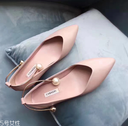 casadei是哪個國家的牌子？在最美的時光你需要一雙好鞋