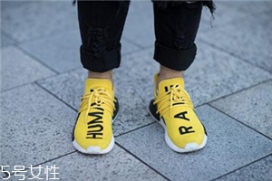 運(yùn)動(dòng)鞋鞋底變硬怎么辦？放太久或者已老化