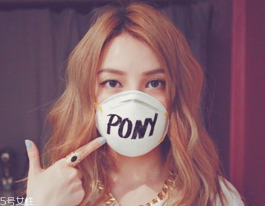 pony新年妝怎么畫？清新自然的新年妝