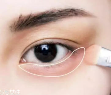 過年涂什么口紅？這些唇色讓親屬夸你好看