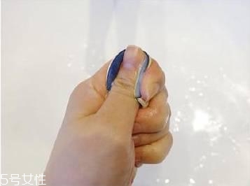 新買的氣墊粉撲要洗嗎？用久了一定要清洗