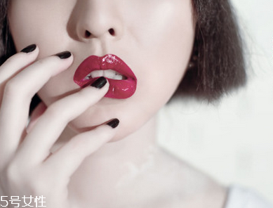 愛敬氣墊孕婦能用嗎？孕期使用化妝品要注意