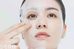 敷面膜為什么會有刺痛感？除了假貨還有這些原因