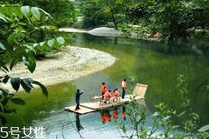 2018春節(jié)旅行帶什么化妝品？帶這些讓你輕裝上陣