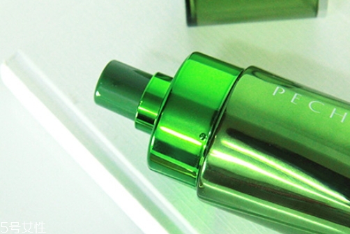爽膚水要涂多少合適？來(lái)看看爽膚水的用量
