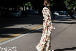 春天穿什么裙子好看？爭奇斗艷全靠它