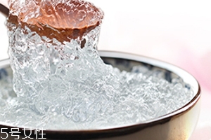雪燕可以用熱水泡發(fā)嗎？熱水vs冷水
