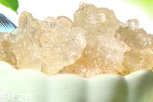 雪燕可以生吃嗎？雪燕沒煮熟可以吃嗎？