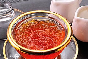 血燕窩和白燕窩區(qū)別 是高價值還是商家噱頭？