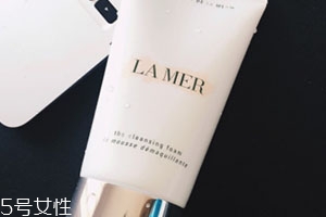 海藍之謎透潔面泡沫怎么用？璀璨凈透潔面泡沫