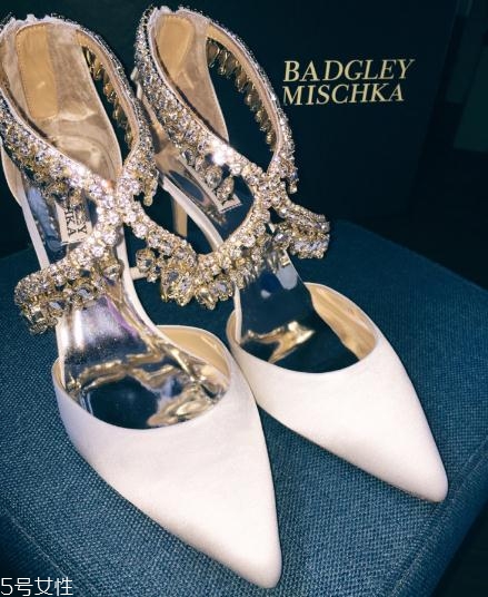 badgley mischka是什么牌子？高性價(jià)比婚鞋首選