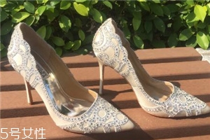 badgley mischka是奢侈品嗎？做最美最閃耀的新娘