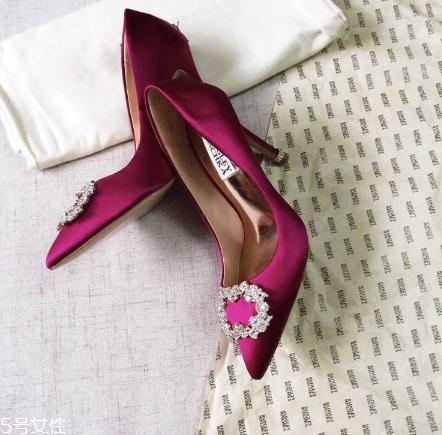 badgley mischka是奢侈品嗎？做最美最閃耀的新娘