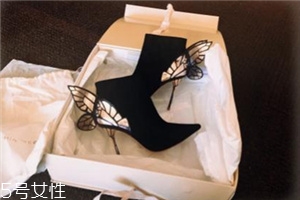 sophia webster是幾線品牌？童話里走出來的鞋子