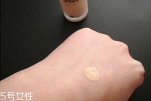 wlab粉底液好用嗎？全方位實測wlab粉底液效果