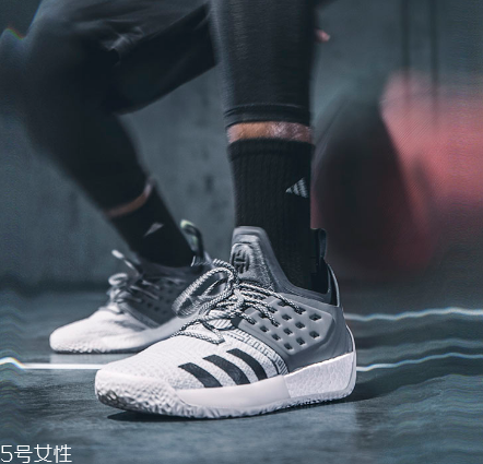 運(yùn)動(dòng)鞋洗完怎么晾曬？不要過(guò)度暴曬