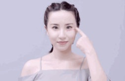黃皮用什么顏色的腮紅？選擇與黃色互補的紫色