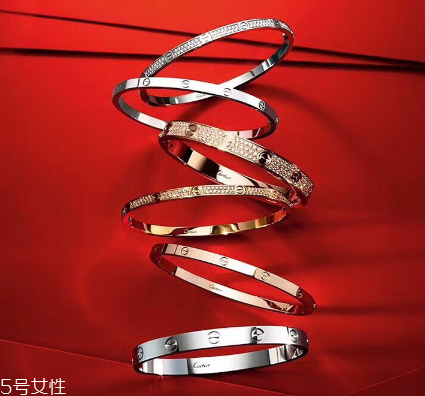 卡地亞手鐲會(huì)有劃痕嗎？一生摯愛(ài)的象征