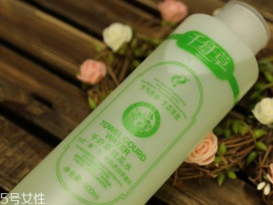 國產(chǎn)化妝水哪個牌子好 護(hù)膚過程必備單品
