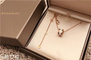 寶格麗項鏈可以戴著洗澡嗎？