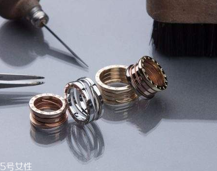 寶格麗戒指是什么材質(zhì)？愛的專屬定制
