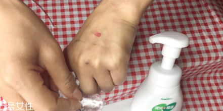 泡沫洗面奶哪個(gè)牌子好？熊野油脂和牛乳石堿對(duì)比測試