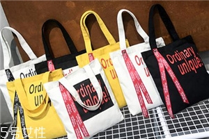 帆布包什么款式好看？這個(gè)春天一起文藝起來(lái)