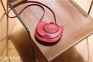 theory包包多少錢？超有質(zhì)感的輕奢品牌
