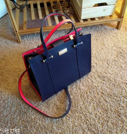 kate spade是奢侈品嗎？紐約輕奢界寵兒