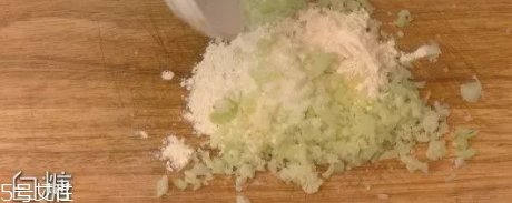 吃花菜可以減肥嗎？熱量低適合減肥時吃