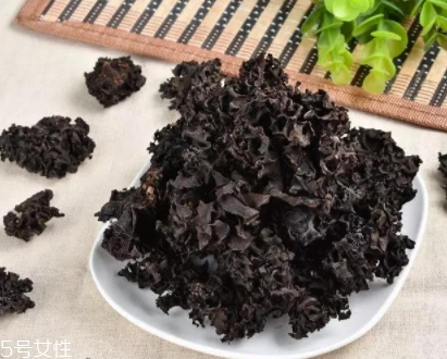血耳多少錢一斤？來自大山的饋贈
