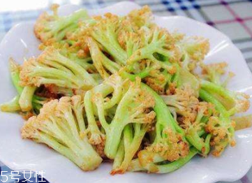 花菜炒多久能熟？5分鐘就足夠