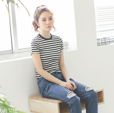 牛仔褲縮水了怎么復(fù)原？牛仔褲縮水別擔心