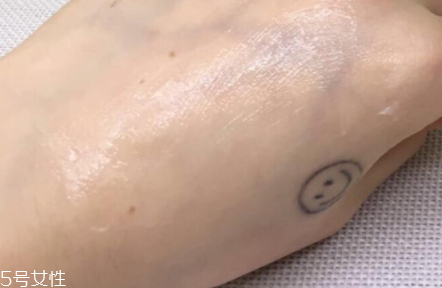 悅詩風(fēng)吟滋潤面霜怎么樣？適合干皮的春夏面霜