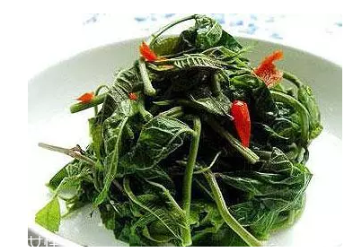 香椿涼拌怎么做好吃？超級(jí)簡(jiǎn)單的3道開胃菜