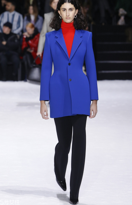balenciaga巴黎世家2018秋冬系列好看嗎_有哪些款式？