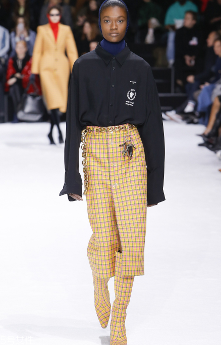 balenciaga巴黎世家2018秋冬系列好看嗎_有哪些款式？