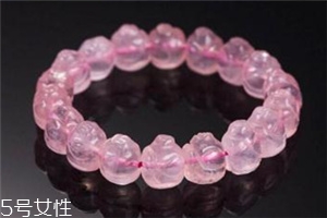 粉水晶手鏈一般多少錢？價(jià)值取決于成色