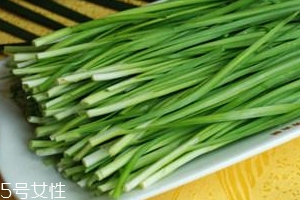 韭菜怎么保存時(shí)間長(zhǎng)？真空保存最持久