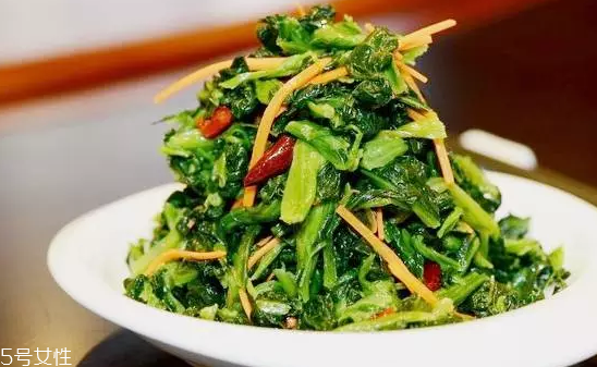 油菜怎么炒不苦？焯水能去掉苦味