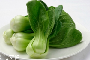 油菜怎么炒不苦？焯水能去掉苦味