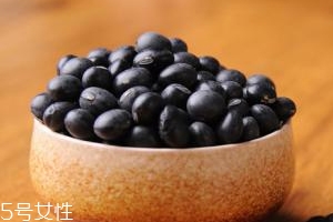 黑豆怎么吃不上火？黑豆汁喝了不上火