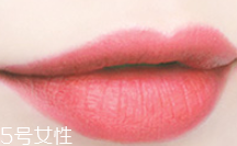 口紅筆哪個(gè)顏色好看？要根據(jù)膚色來選色號(hào)