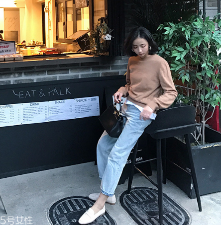 牛仔褲需要每天洗嗎？牛仔褲不用天天洗